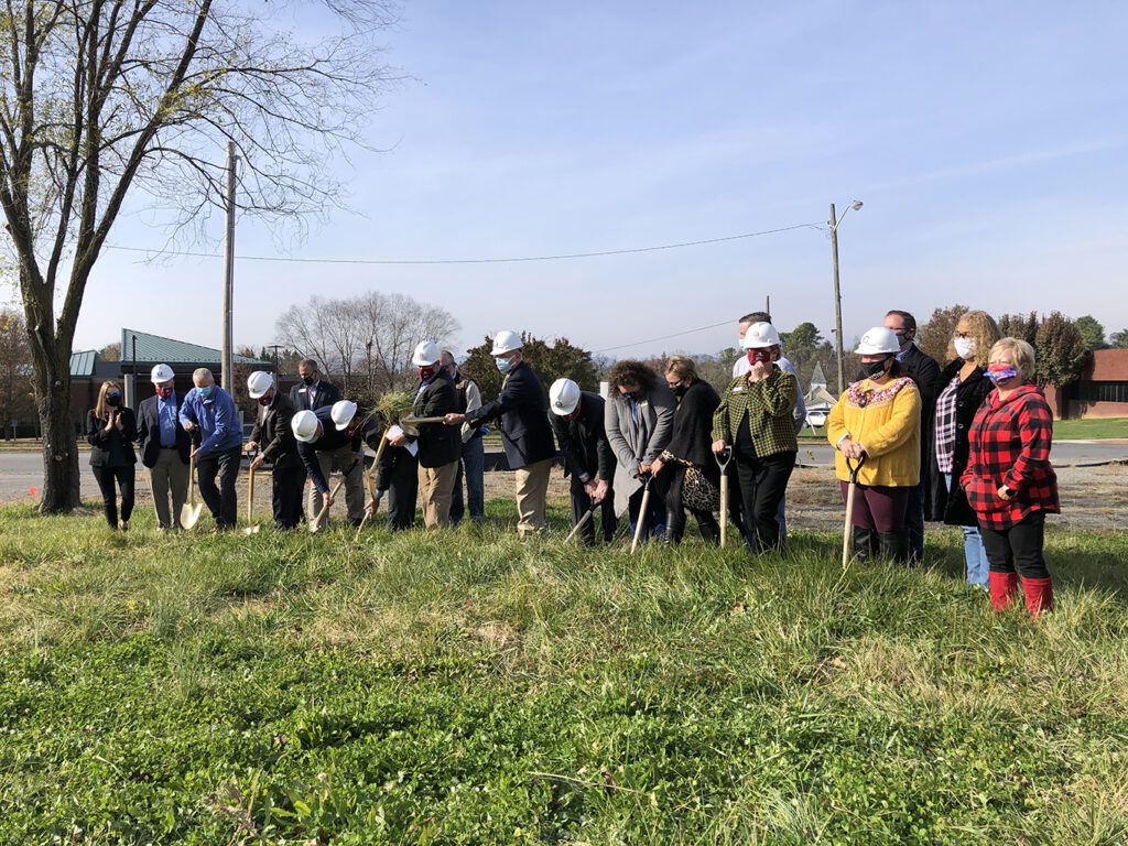 Bank of Botetourt Vinton Ground Breaking